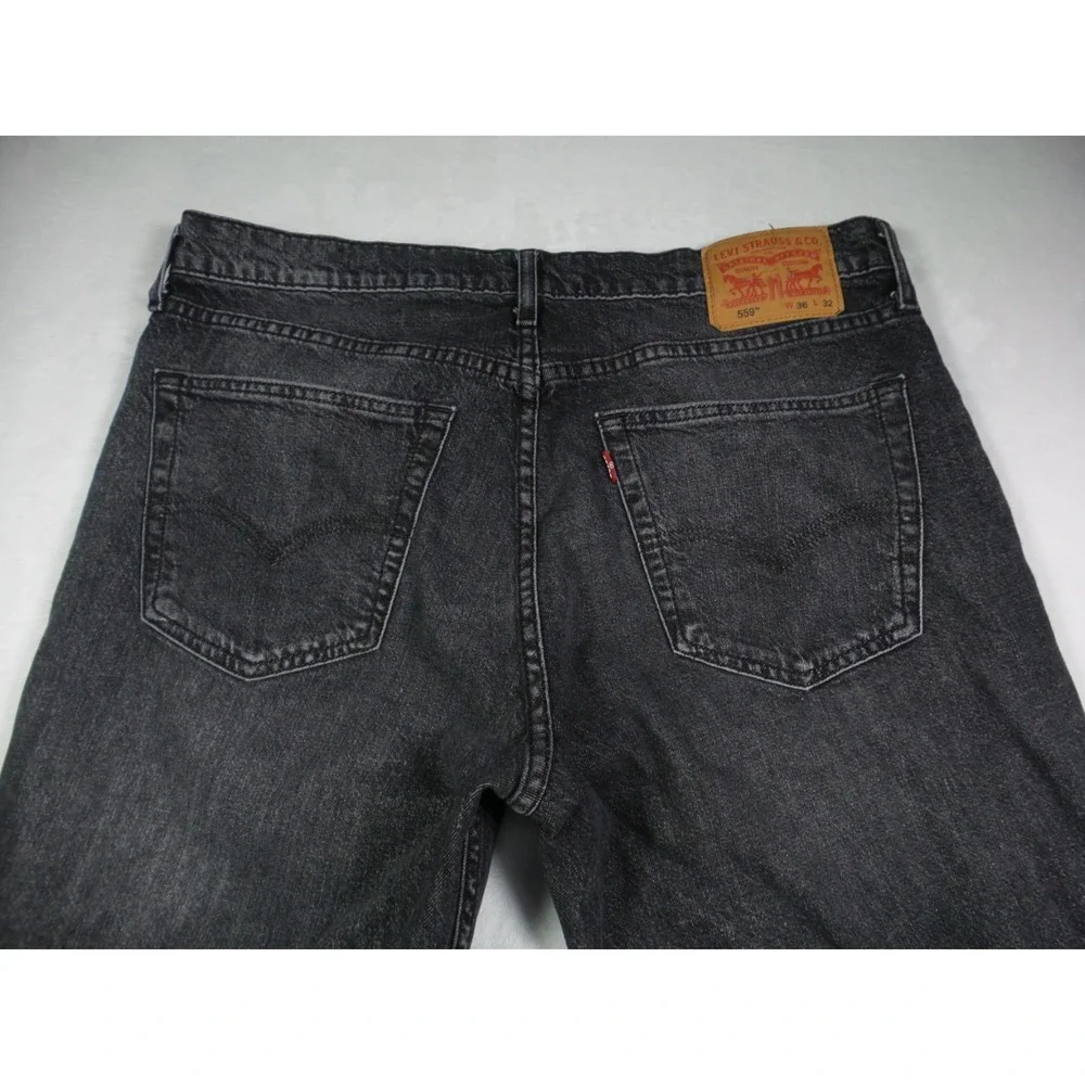 Levis 559 Jeans Mens Size 36 x 32 Gray Denim Relaxed Fit Straight Leg Raw Hem